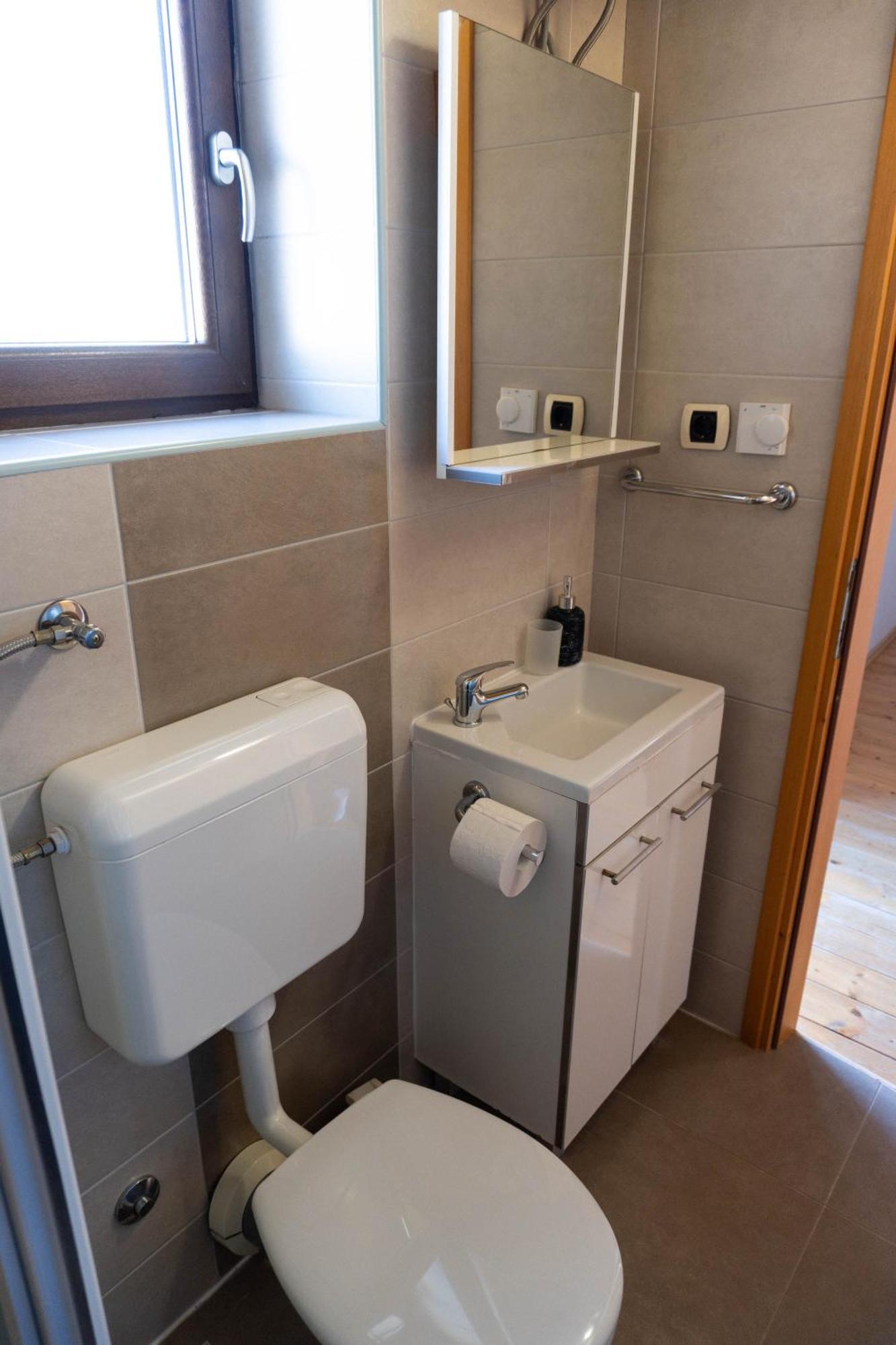 Apartment Deborah Крница Екстериор снимка