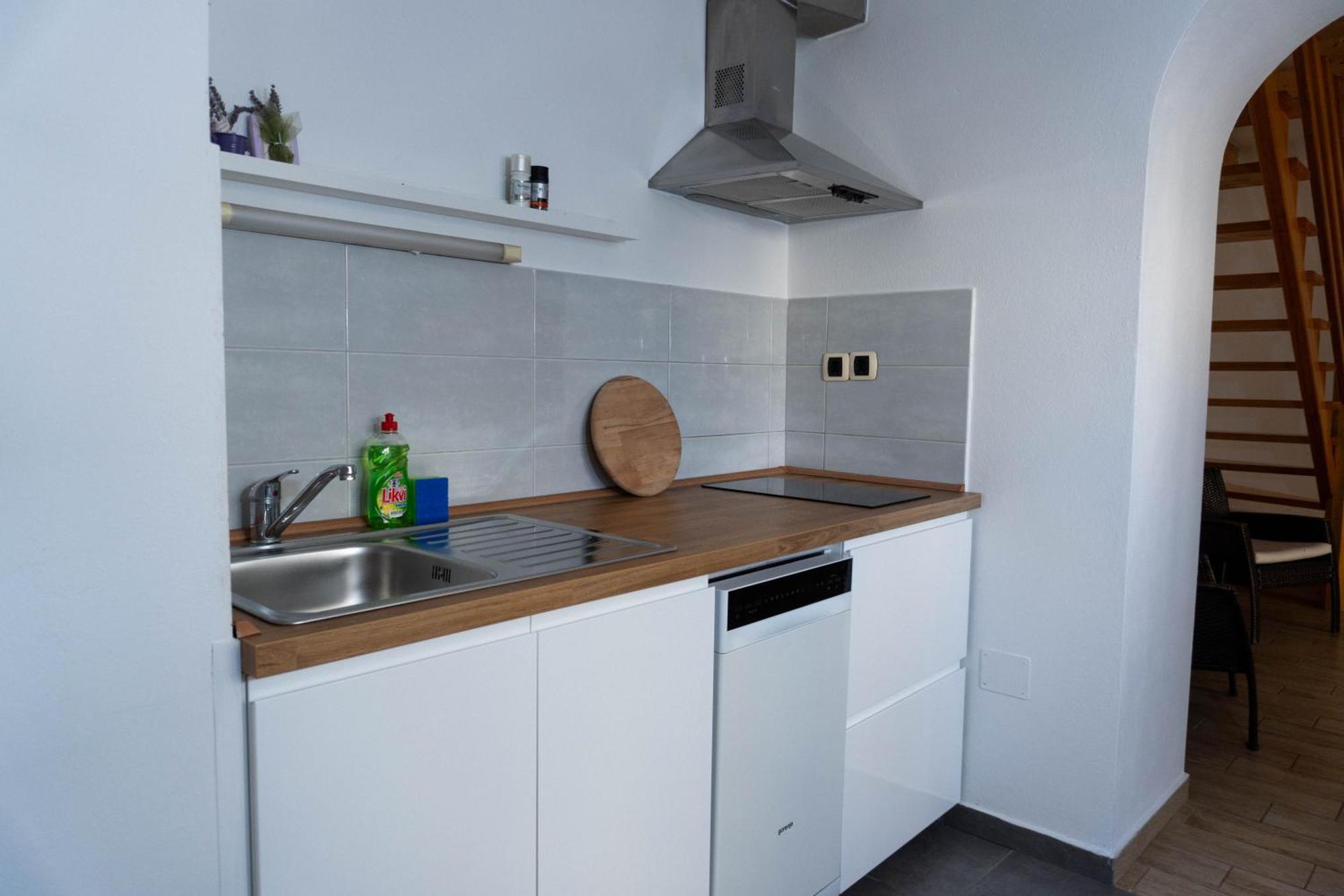 Apartment Deborah Крница Екстериор снимка