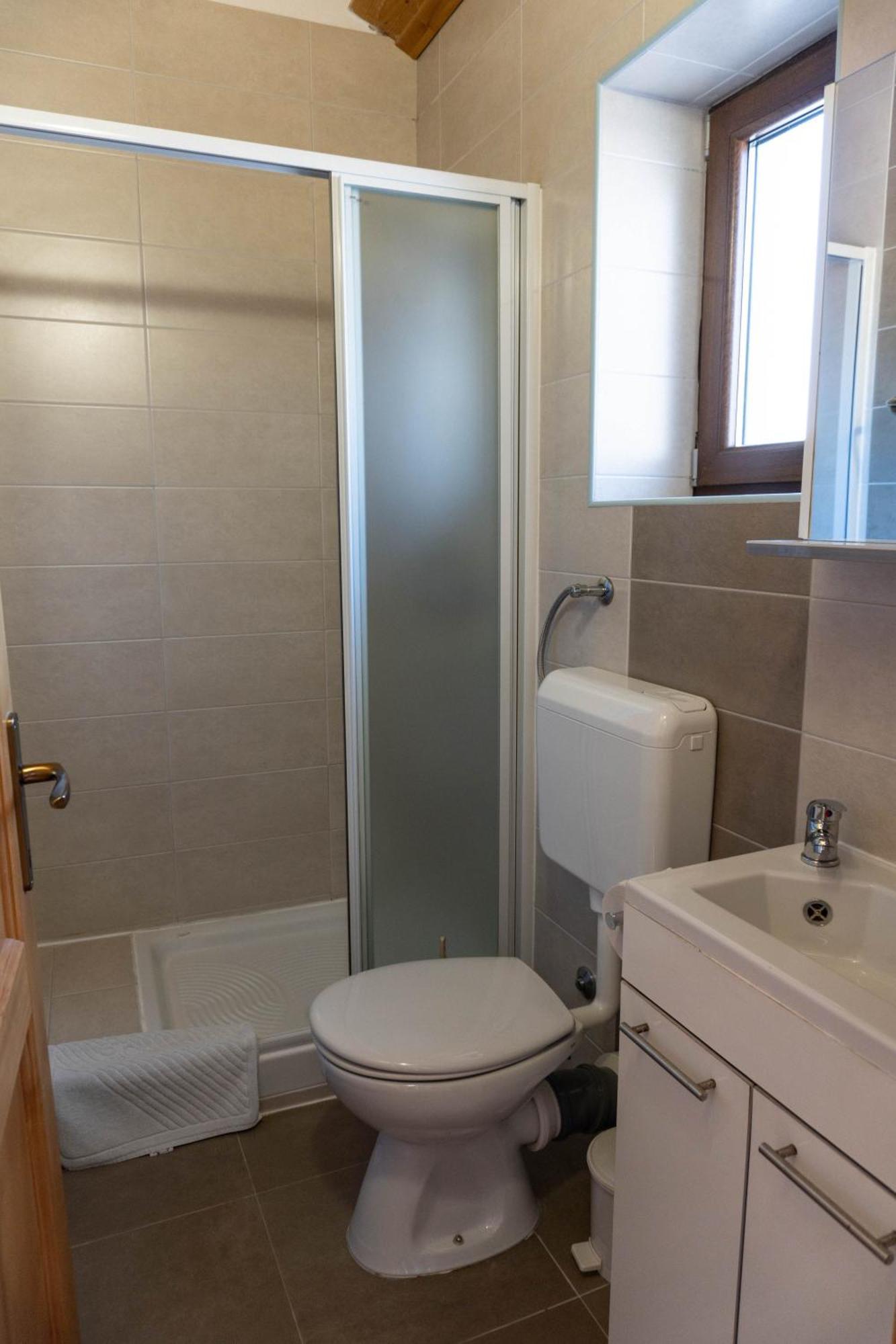 Apartment Deborah Крница Екстериор снимка