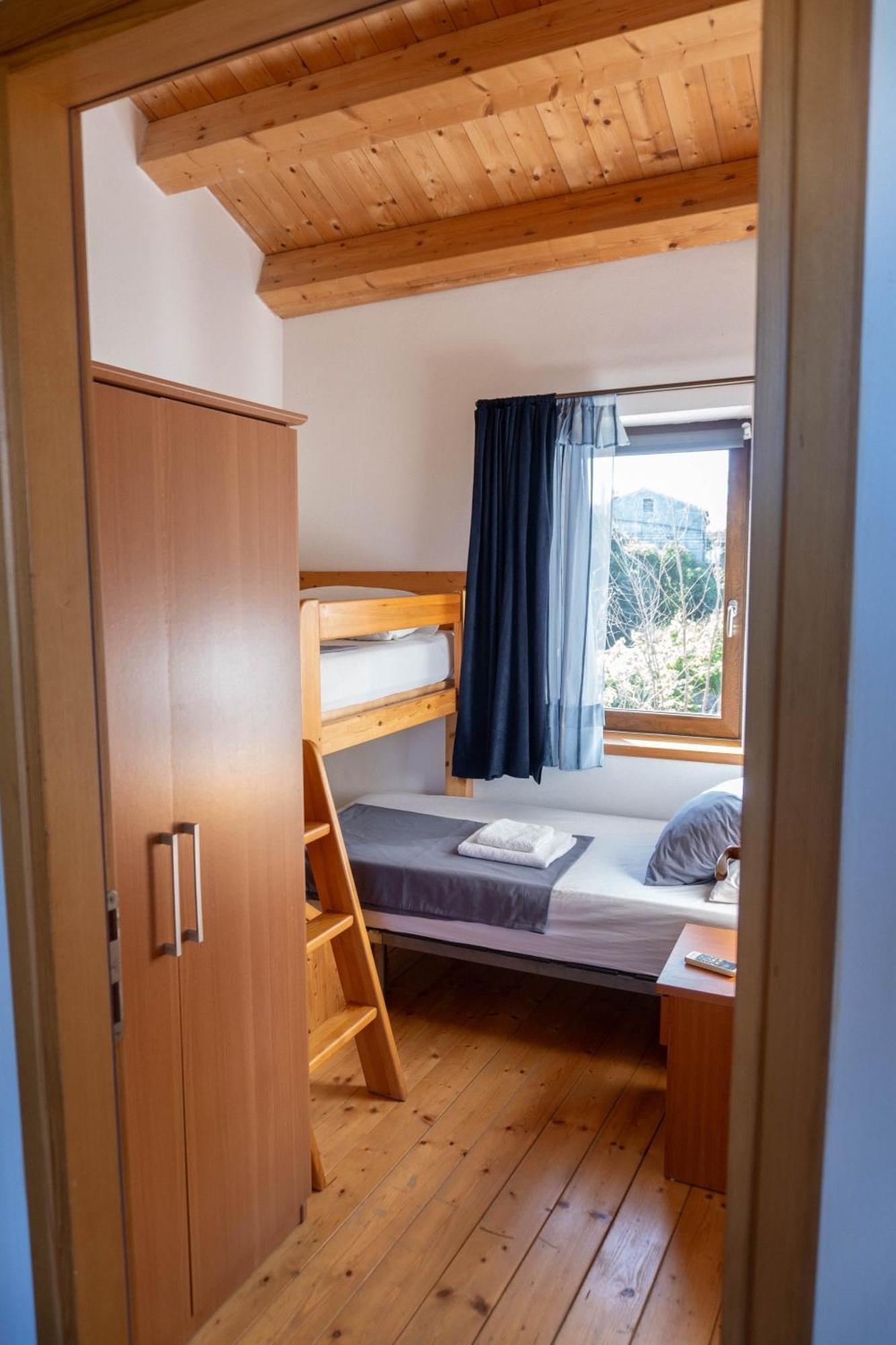 Apartment Deborah Крница Екстериор снимка